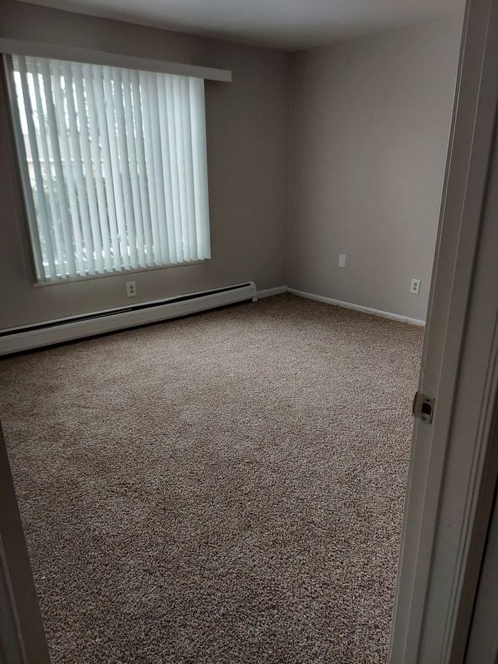 Gratiot Center Apartments (Ithaca 28 LLC) - Photo 6 of 28