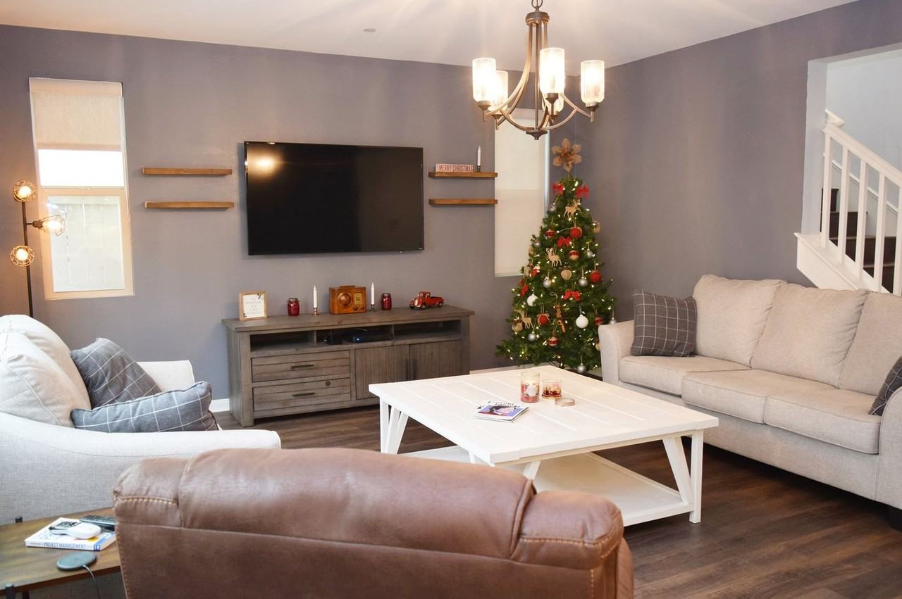 1067 Thermal Ave - Photo 3 of 50