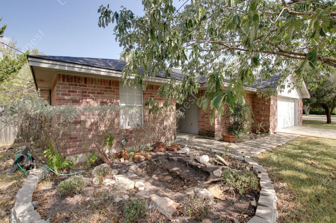 50210 Eagle Trace Dr - Photo 3 of 26