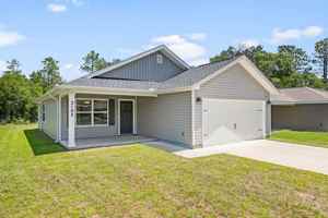 featured image of 3192 Maple St