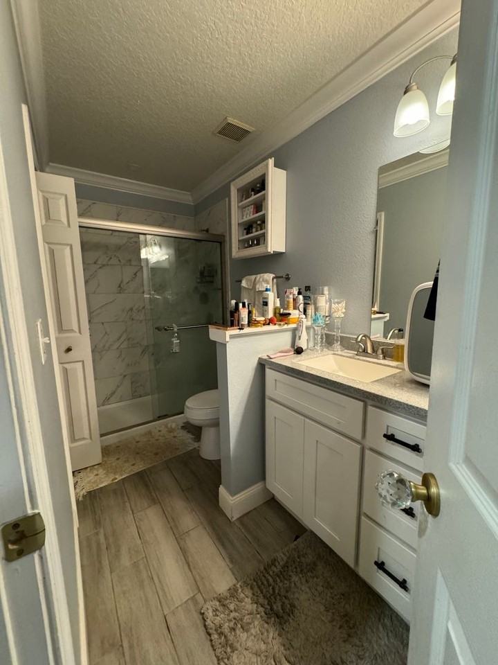 410 Tradition Ln - Photo 2 of 31