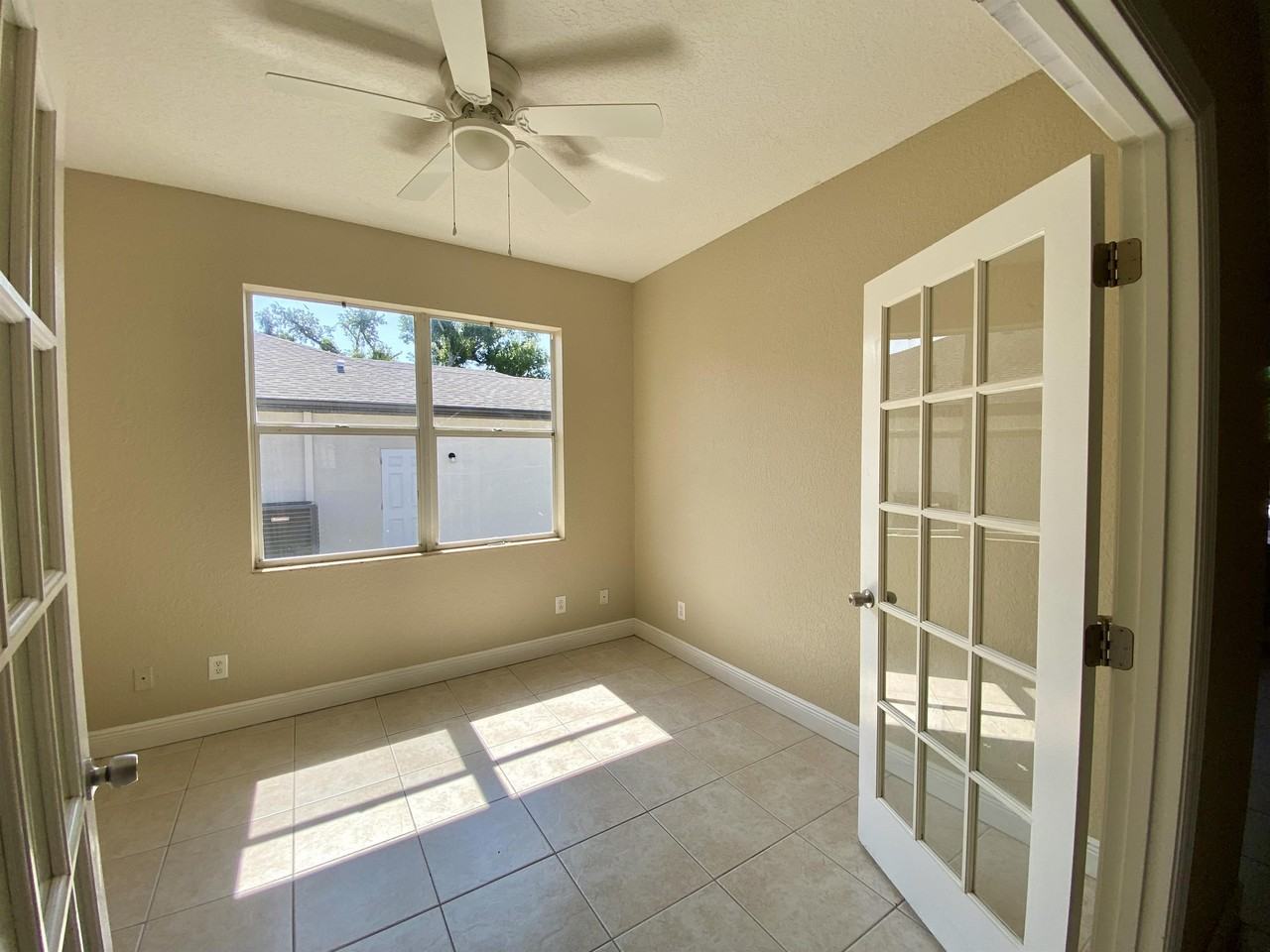 Anita 9322** - Photo 4 of 11