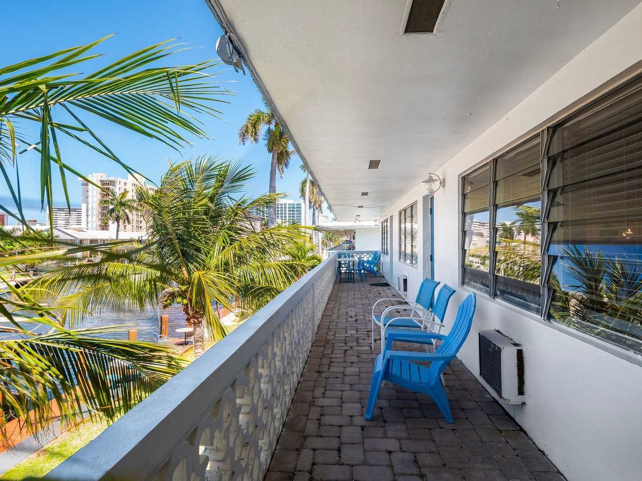 Waterplace Residences - Photo 4 of 7