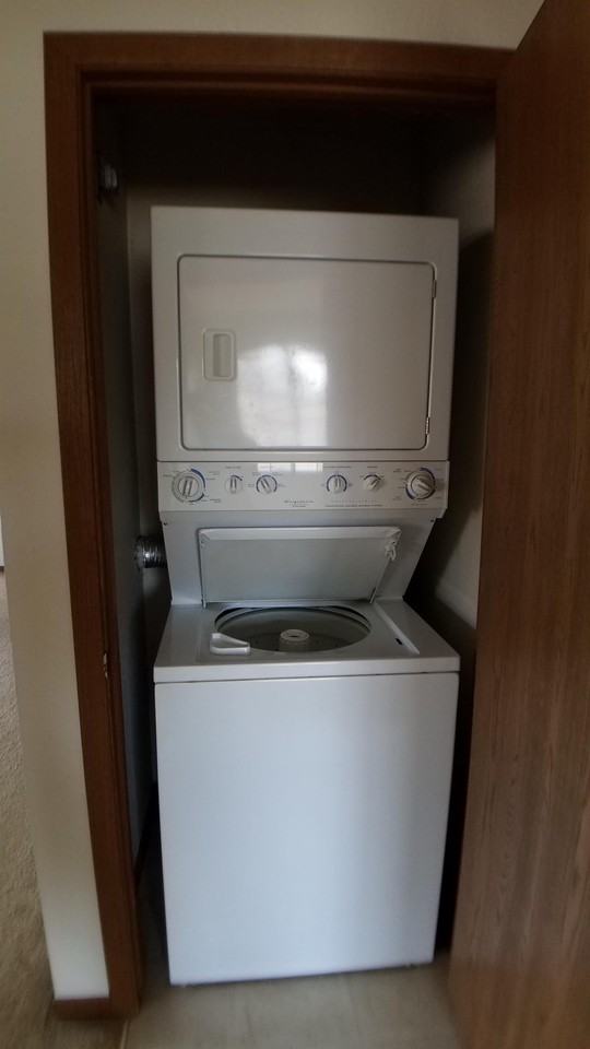 W171 S7576 Lannon Dr - Photo 5 of 12