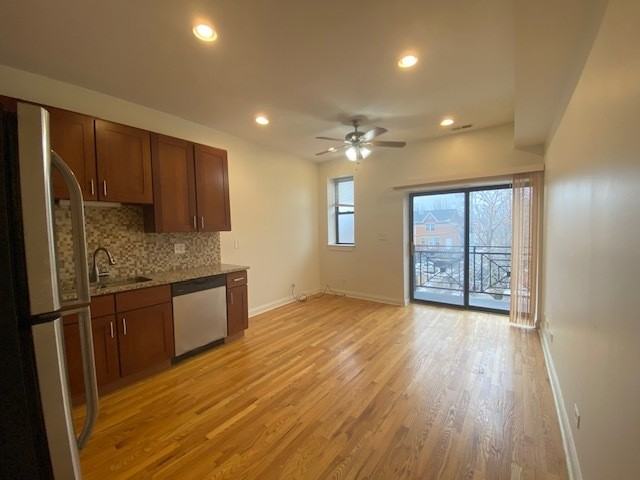 Washington 2120 W - Photo 3 of 50