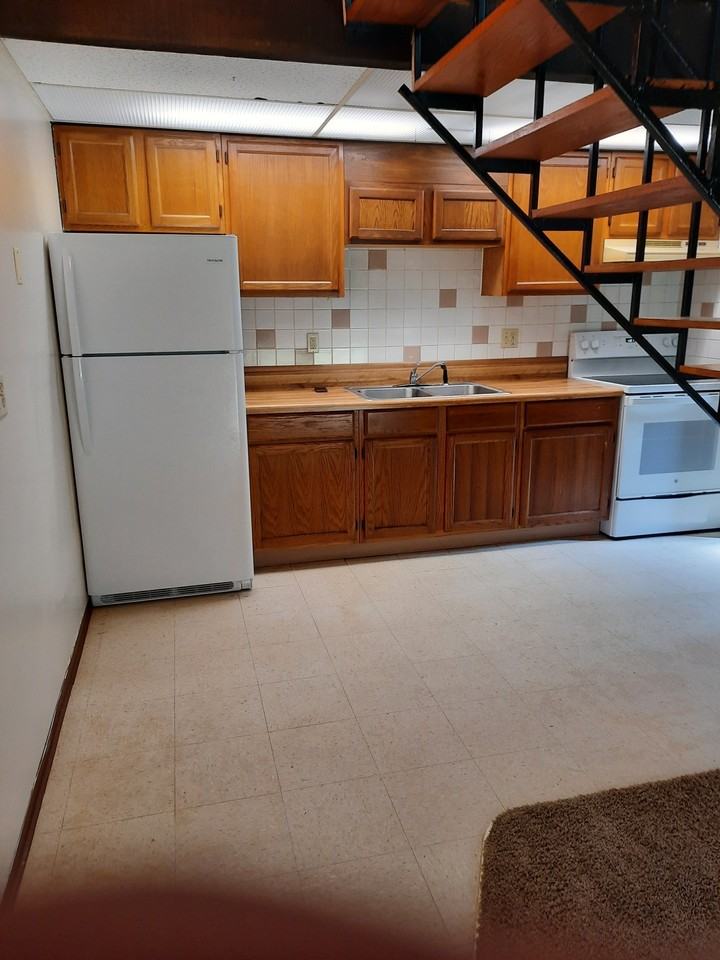 160/180 Birch Street - Photo 4 of 4