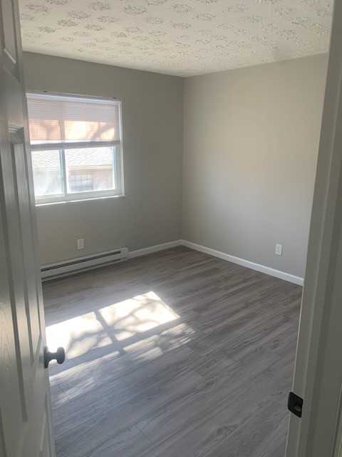 606 South College Avenue - Photo 4 of 10