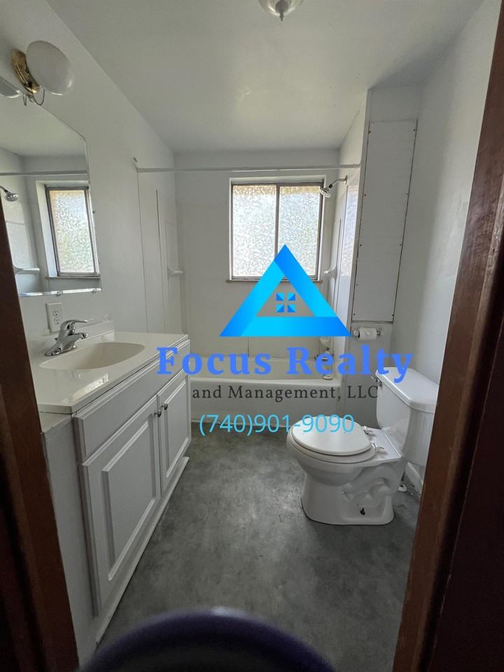 704 Maywood Avenue - Photo 3 of 9