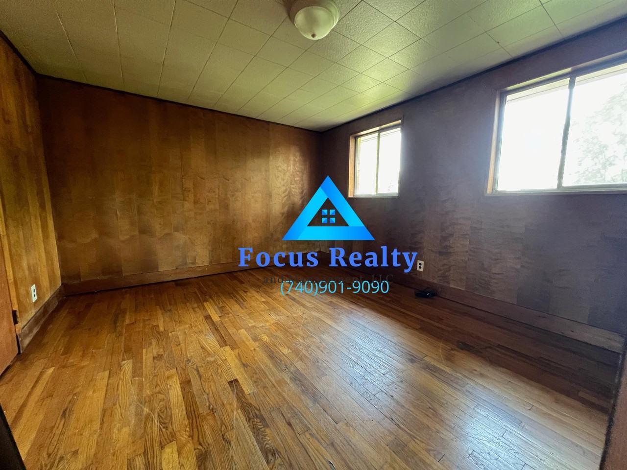 704 Maywood Avenue - Photo 7 of 9