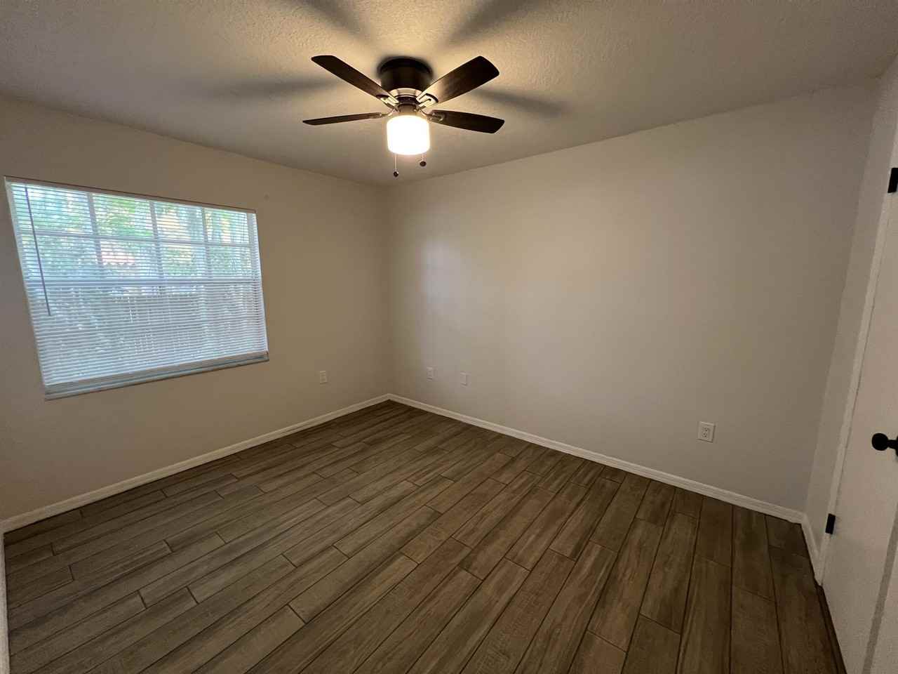 900 N Bay Street - Photo 7 of 12