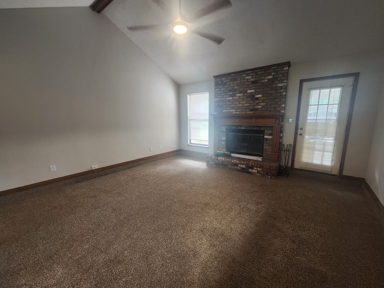 13349 Lorraine Road - Photo 2 of 14