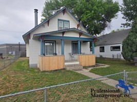 featured image of 109 S 35th St