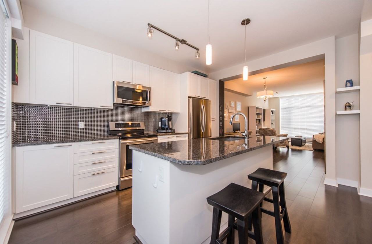 16223 23A Avenue - Photo 3 of 12
