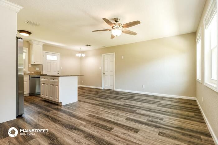 708 75th St N - Photo 3 of 16