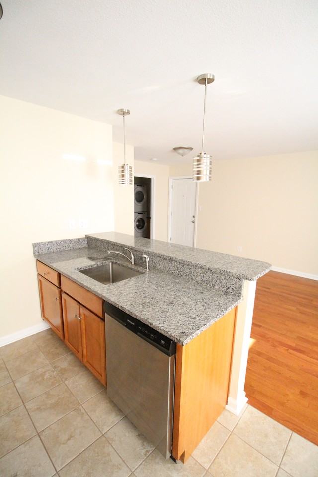 6263 W Kilgore Ave #101 - Photo 4 of 14