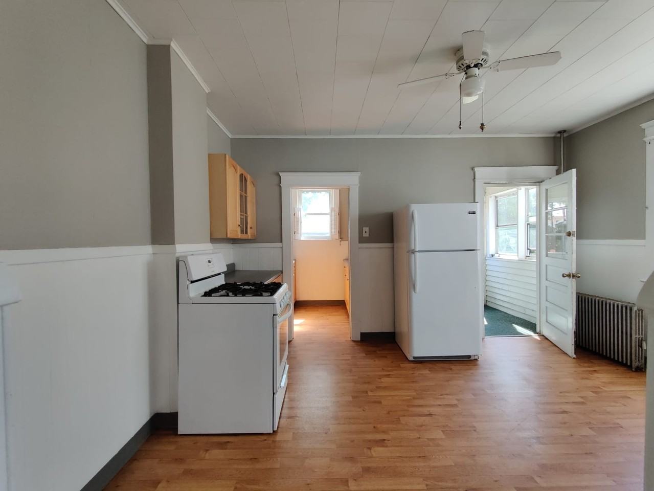 313315 Chester St #313 - Photo 2 of 20