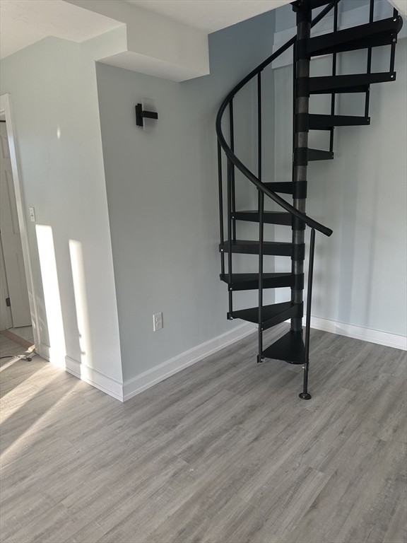 25 Wedgewood St #1 - Photo 3 of 8