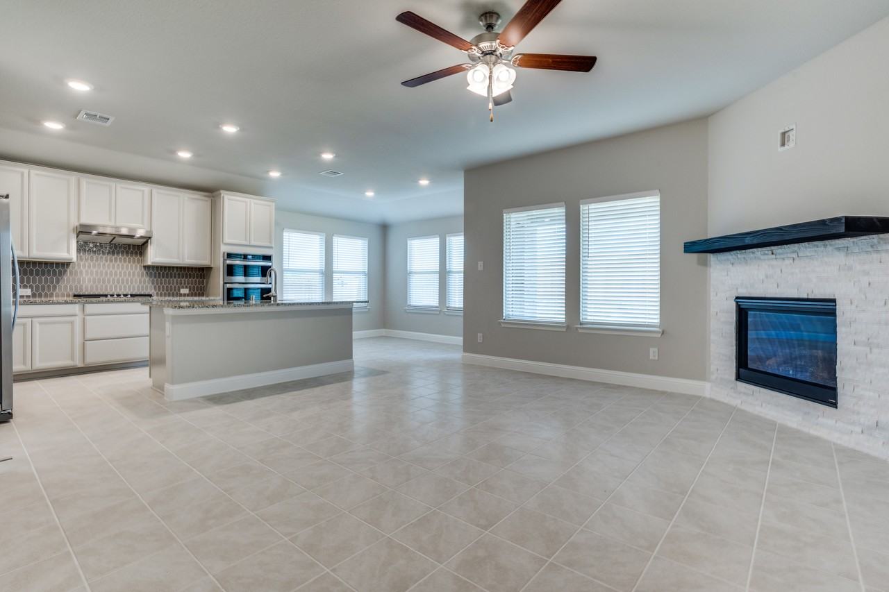 211 Red Oak Dr #NA - Photo 5 of 30