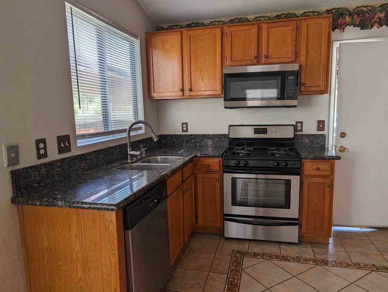 3711 Cedarwood Ct #NA - Photo 2 of 16