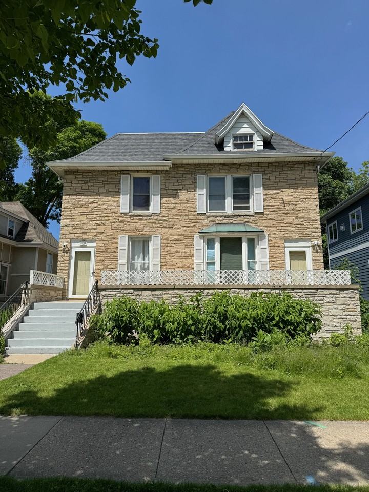 1024 Sherman Ave #NA - Photo 3 of 26