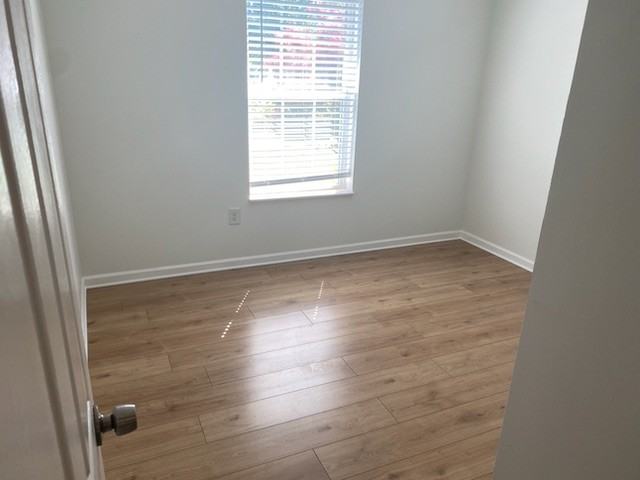 560 Academy Dr #NA - Photo 6 of 20