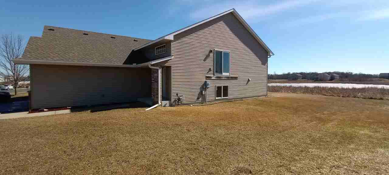 962 Breckenridge Ln #NA - Photo 2 of 21