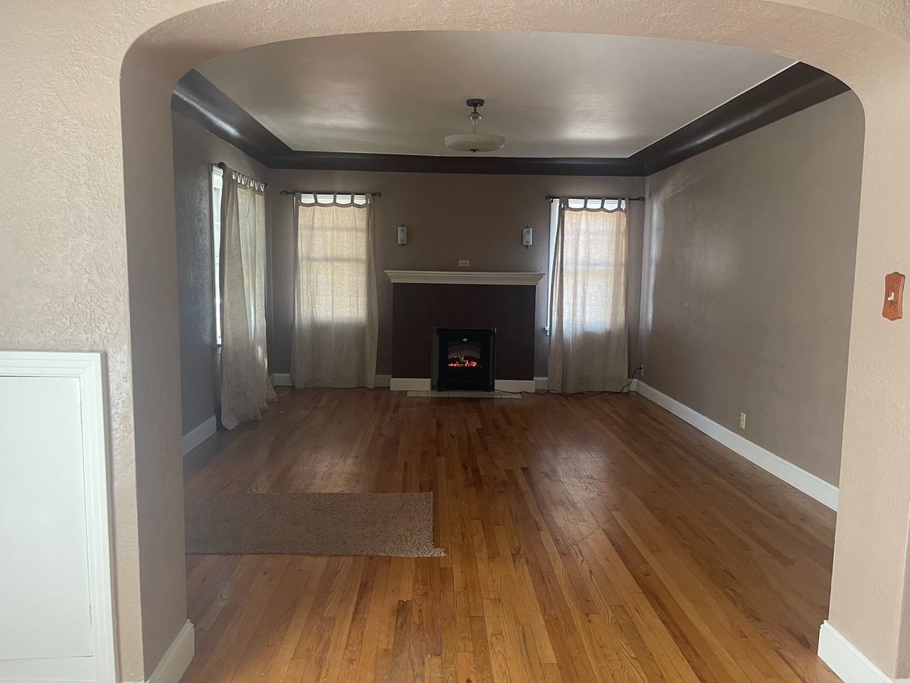 749 Alderson Ave #1 - Photo 3 of 15