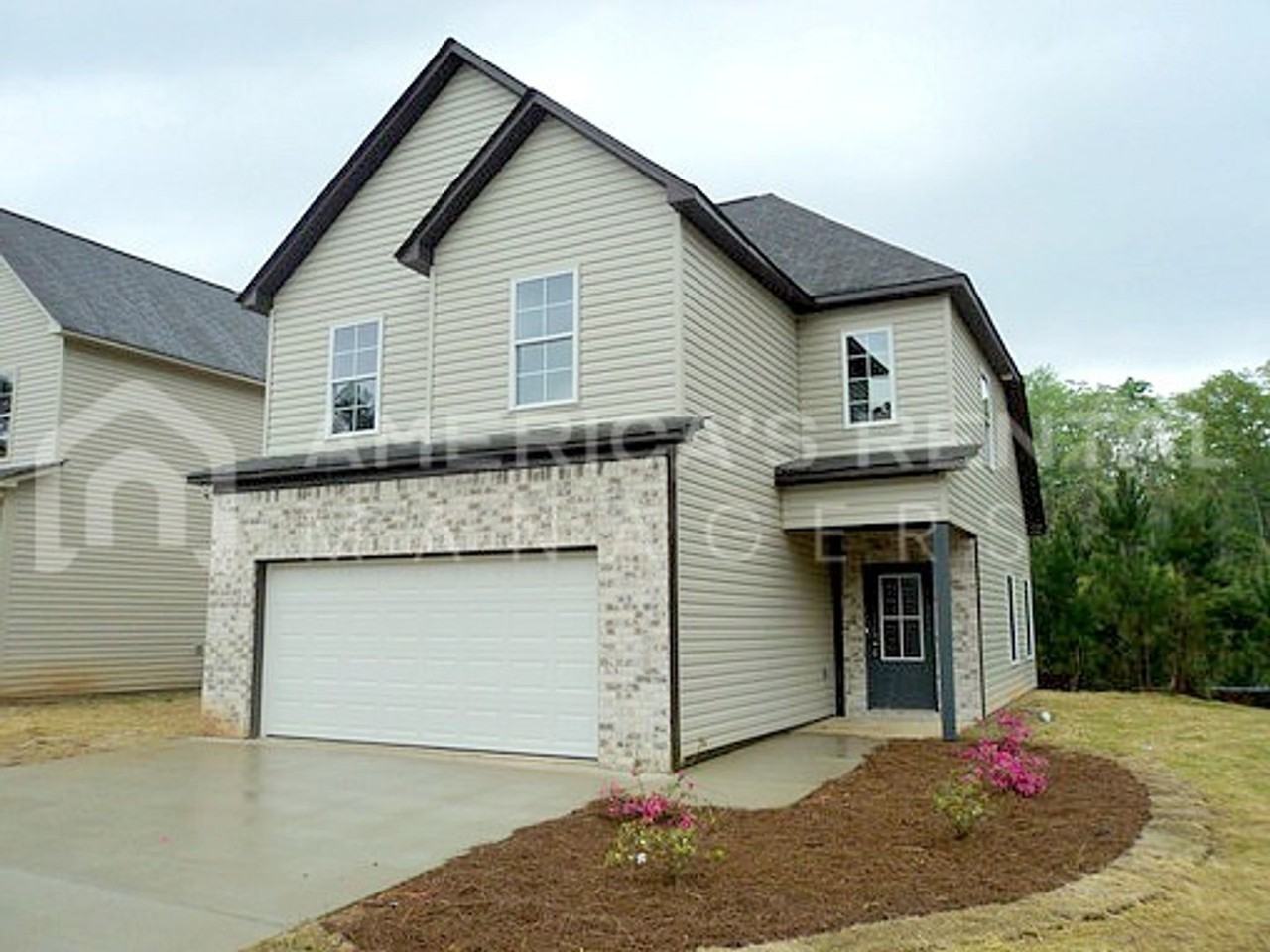 4564 Barretts Trce Blvd - Photo 2 of 13