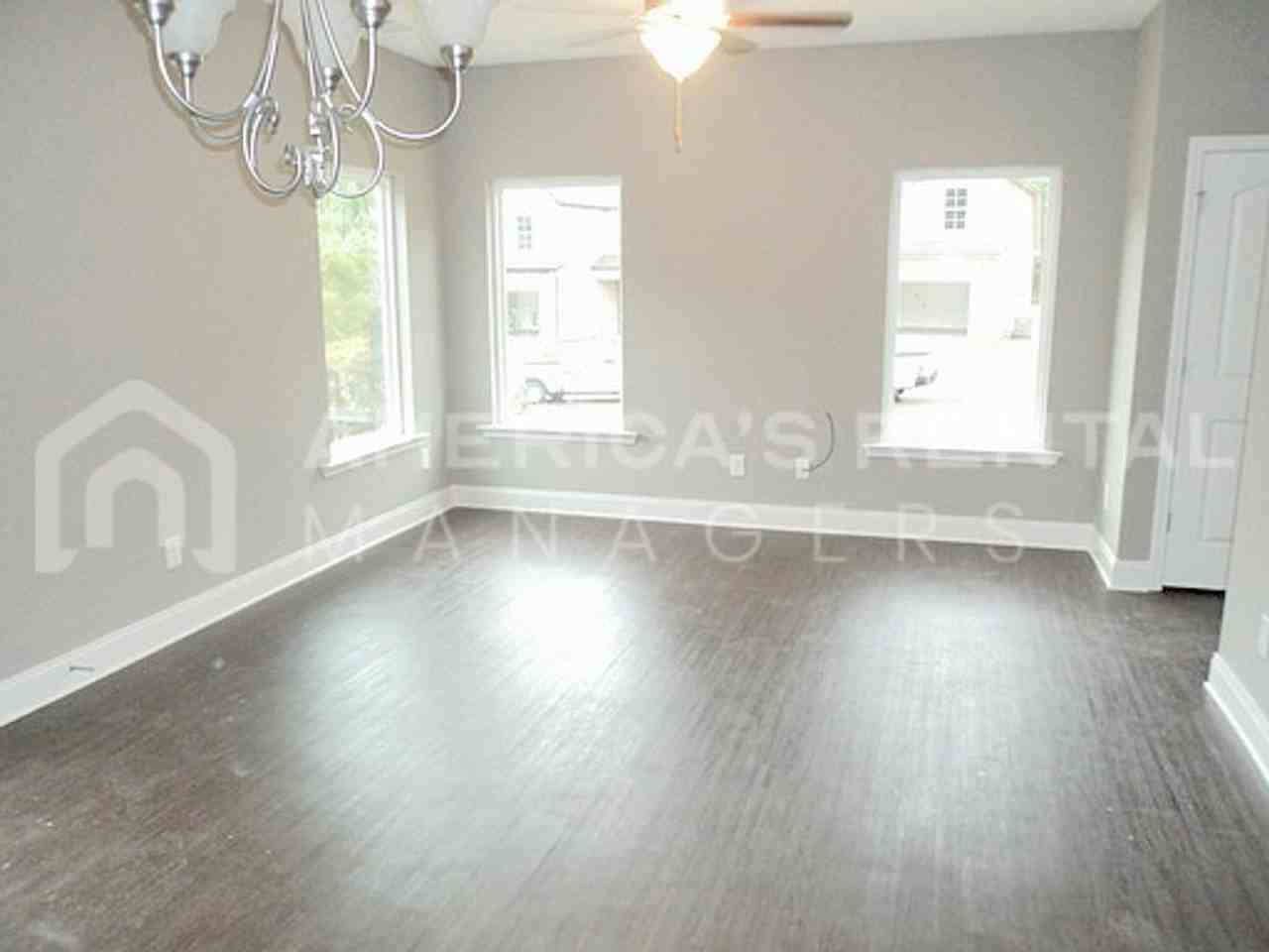 4564 Barretts Trce Blvd - Photo 3 of 13