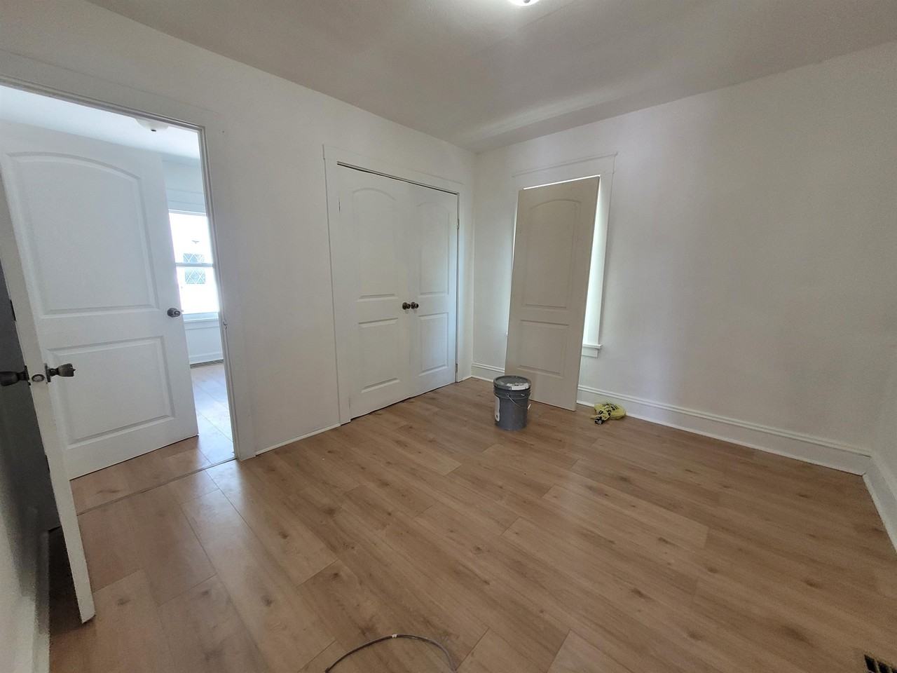 1101 Lawe St #1 - Photo 3 of 26