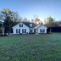 featured image of 4014 Liska Cir