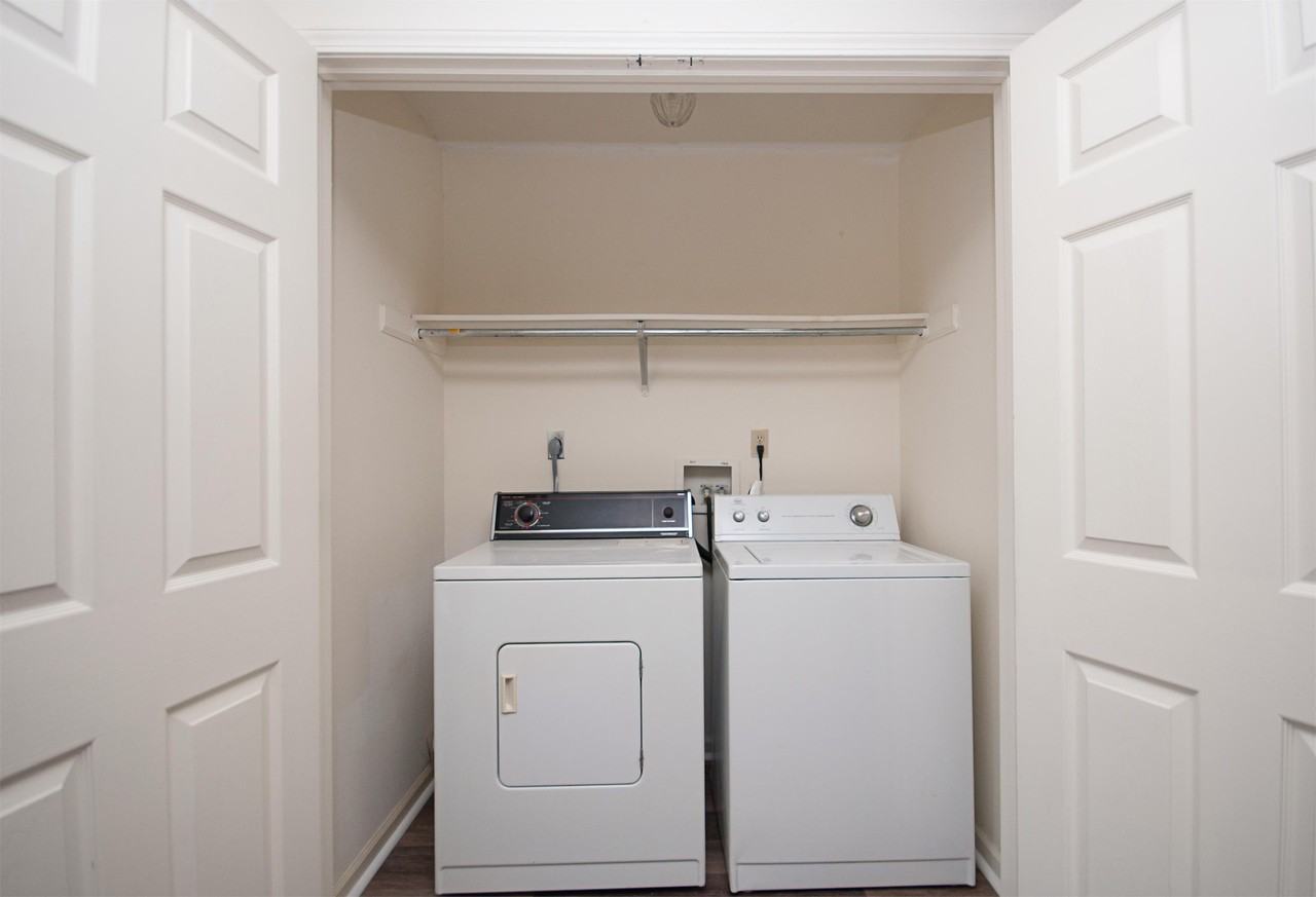 1536 Clifton - 3 #3 - Photo 5 of 21