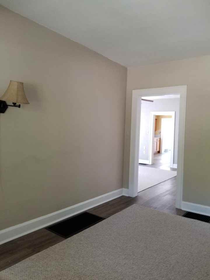 425 N Lincoln St - Photo 5 of 35