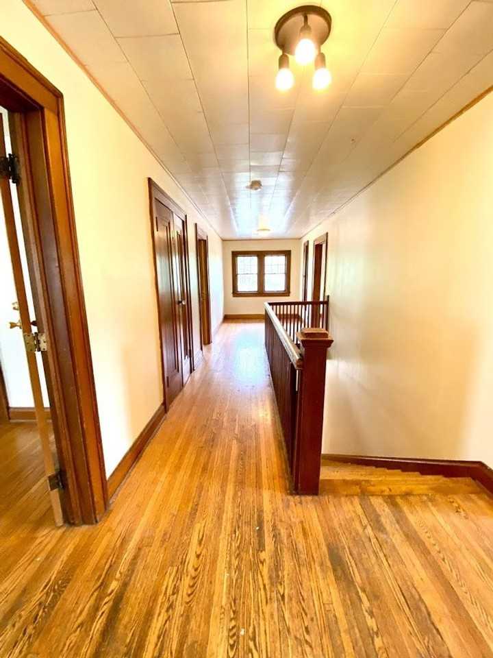 426 E 6th St - Photo 2 of 18