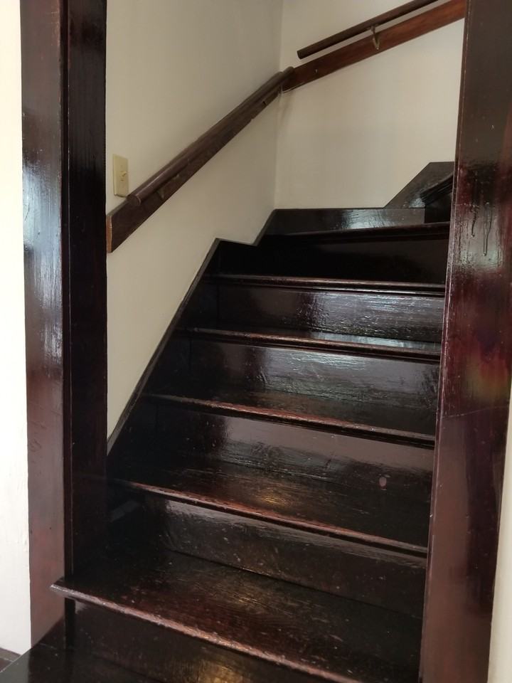 408 E Cottage Grove Ave - Photo 4 of 17