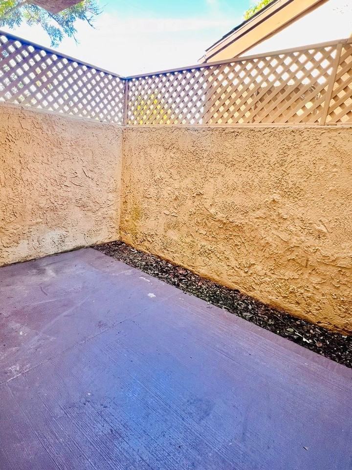 393 Hamilton St #R3 - Photo 5 of 23