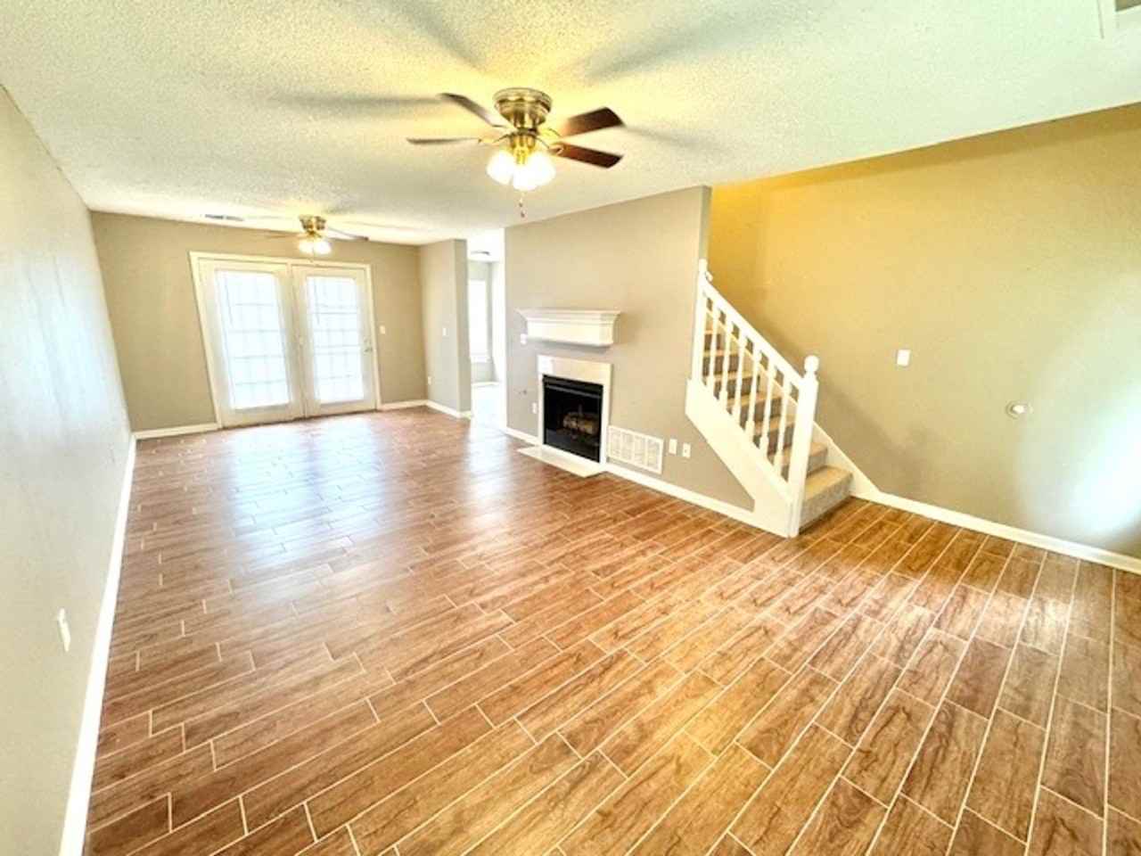 1155 Sir Doyle Cv - Photo 2 of 9