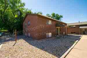 featured image of 923 James Ct