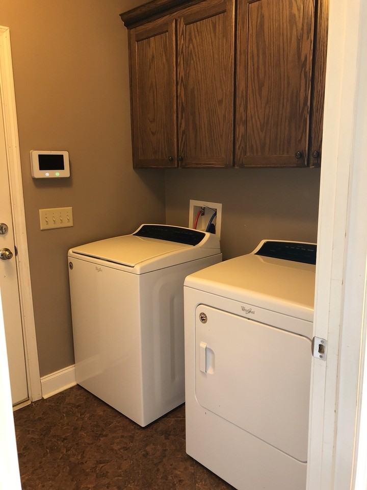 66 Conner Dr - Photo 6 of 24