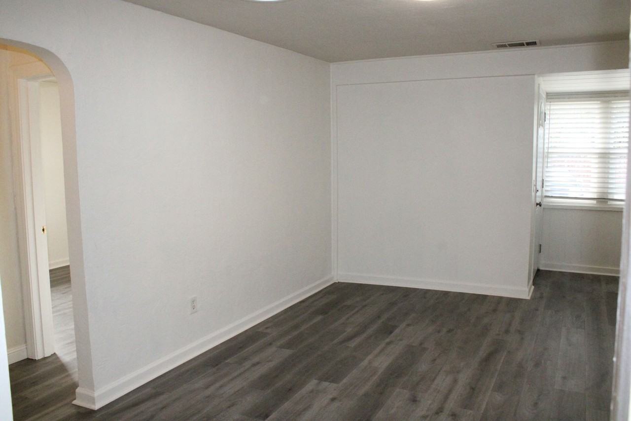 238 Rossi Ave - Photo 6 of 20