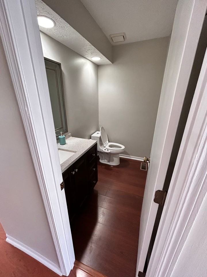 7754 Amberfalls Ct - Photo 2 of 13