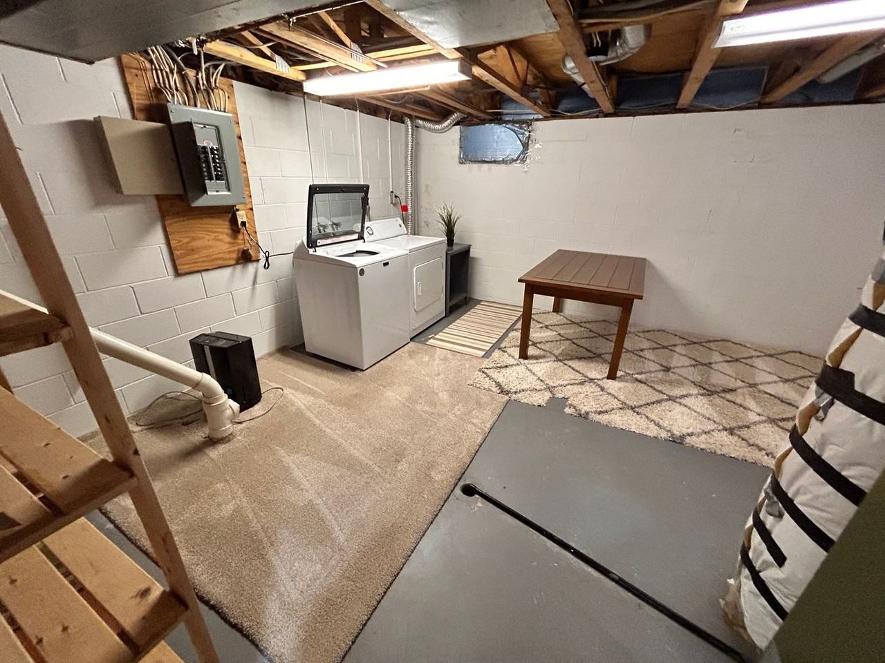 7754 Amberfalls Ct - Photo 3 of 13