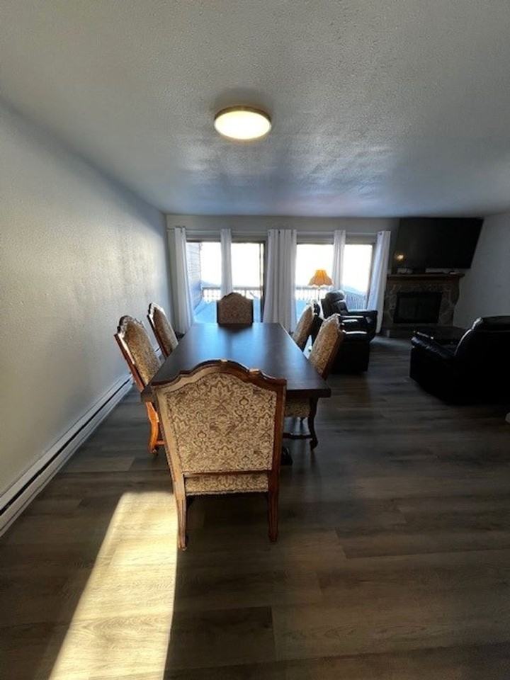 250 Cove Blvd #3 - Photo 5 of 26