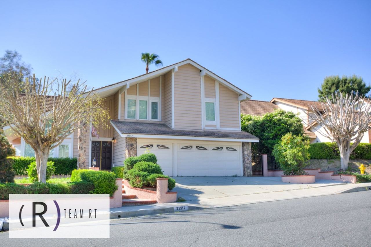 21317 Running Branch Rd - Photo 2 of 49