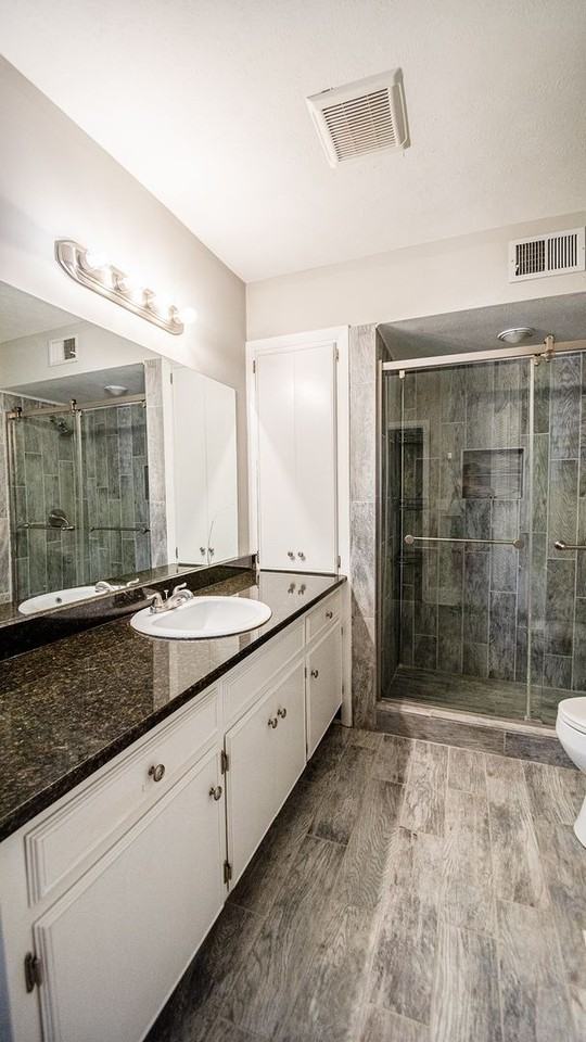 2227 Lancelot Pl - Photo 5 of 25