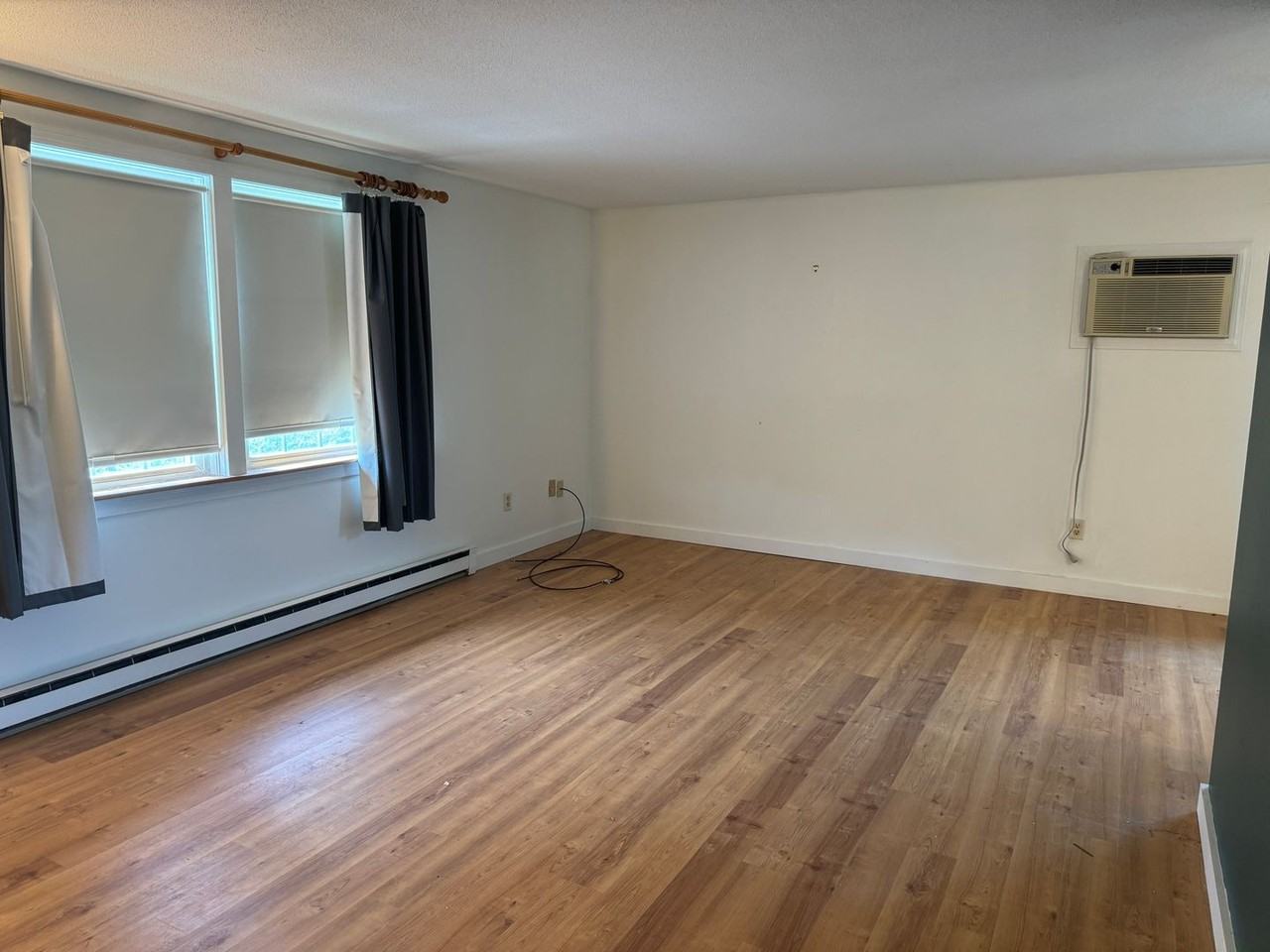 23 Candlelight Ter - Photo 2 of 11