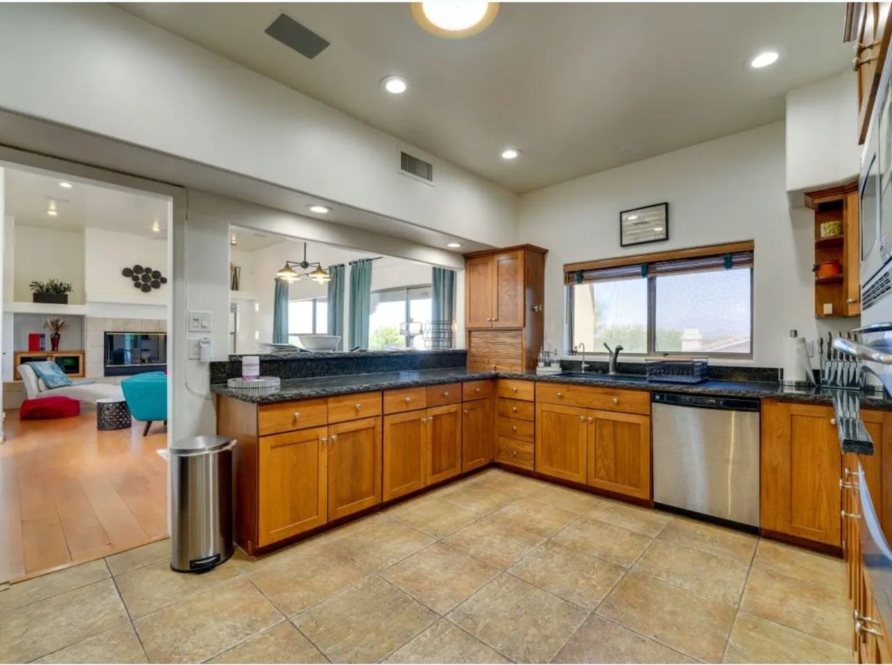17031 E Cascade Dr - Photo 7 of 11