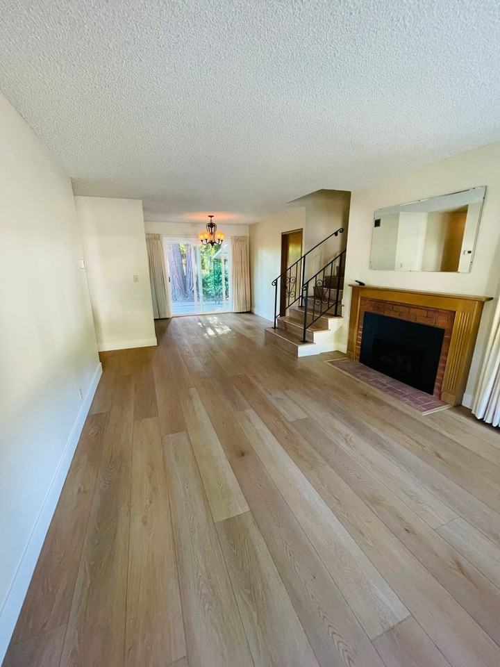 3945 Euclid Ave - Photo 2 of 40