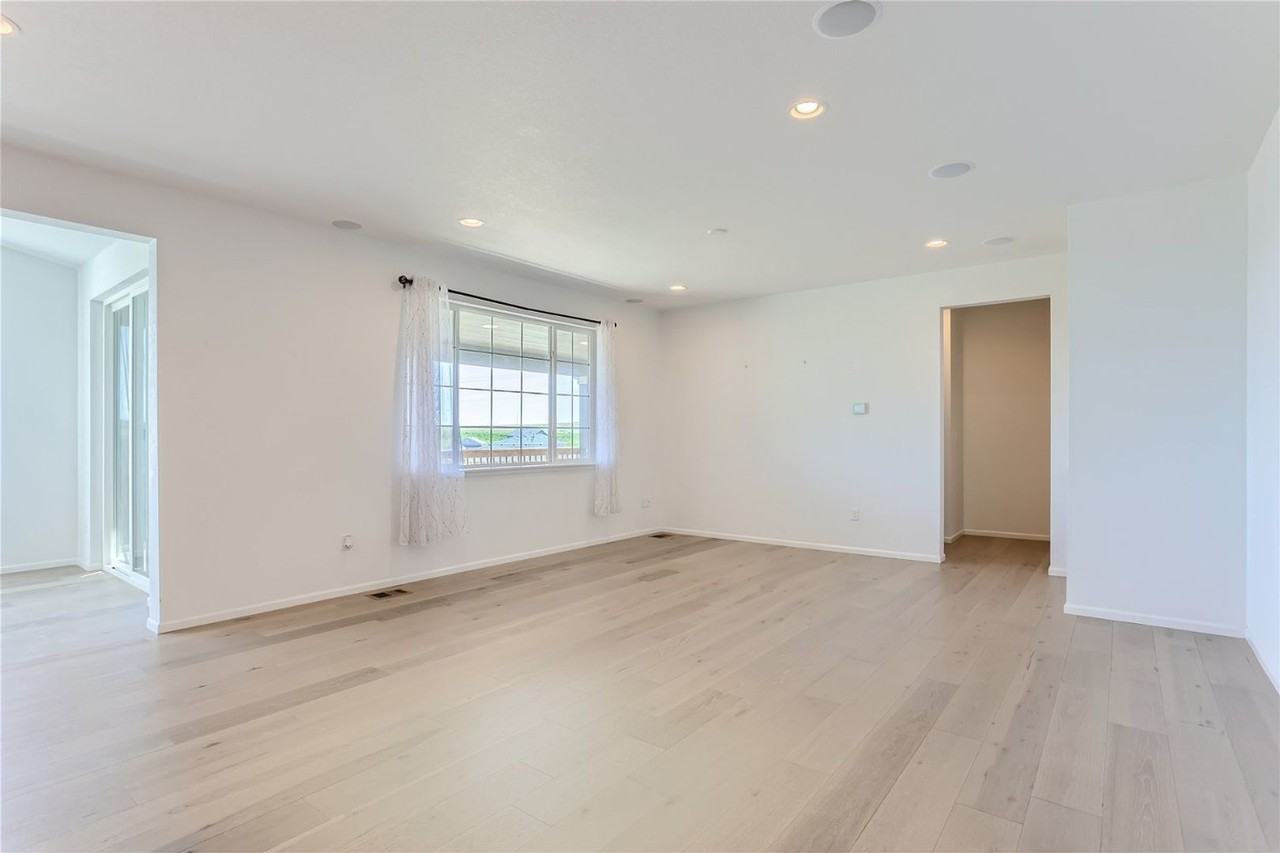5716 S Grand Baker Ct - Photo 6 of 28