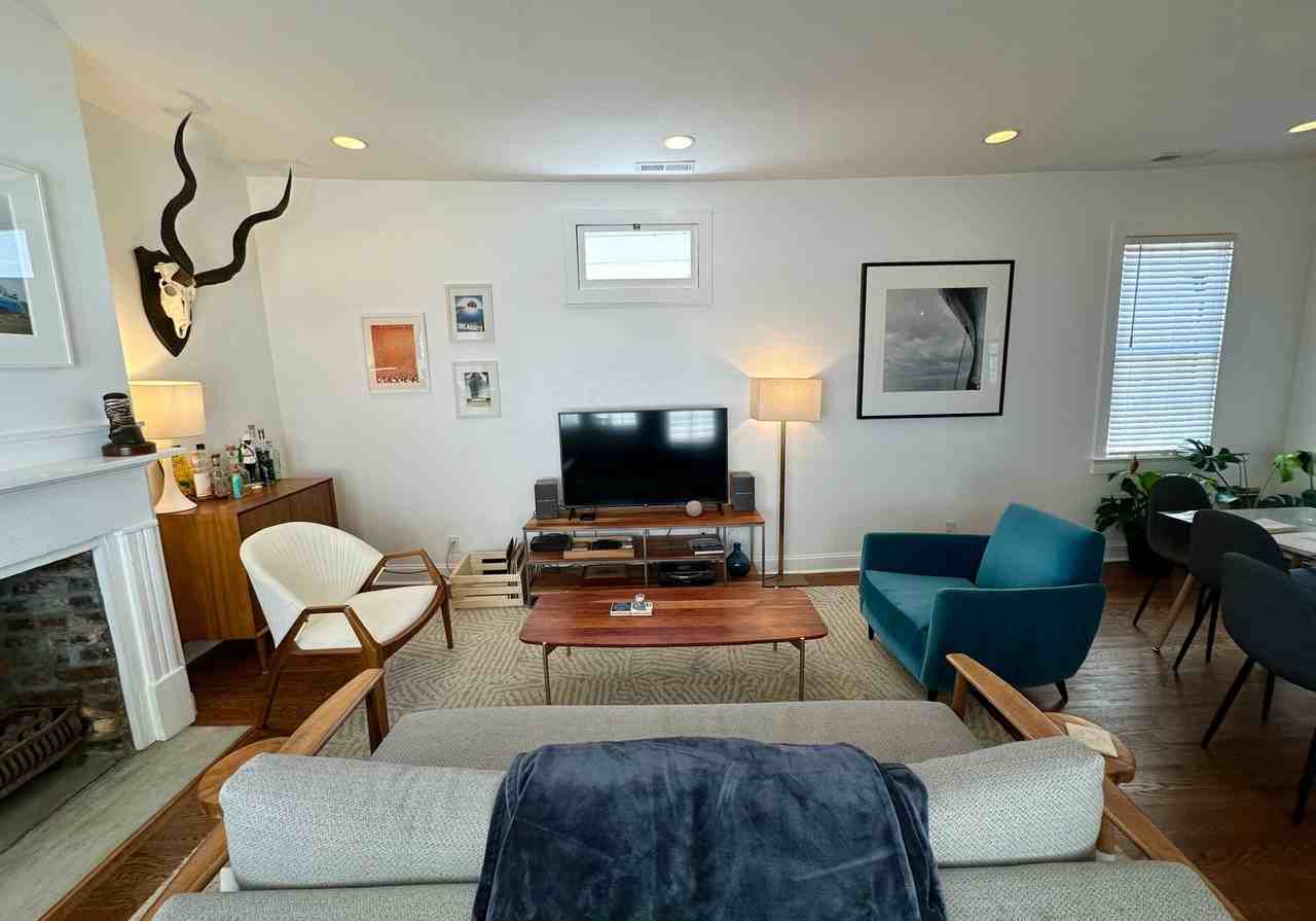 9 Maverick St - Photo 6 of 28